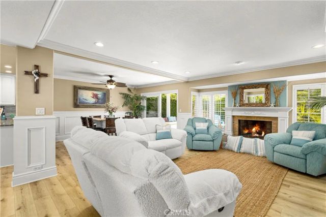 9442 Tiki, Huntington Beach, CA 92646