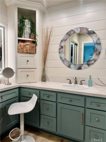 9442 Tiki, Huntington Beach, CA 92646