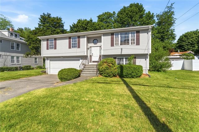199 Winthrop Street, Woonsocket, RI 02895