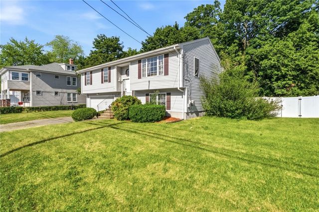 199 Winthrop Street, Woonsocket, RI 02895