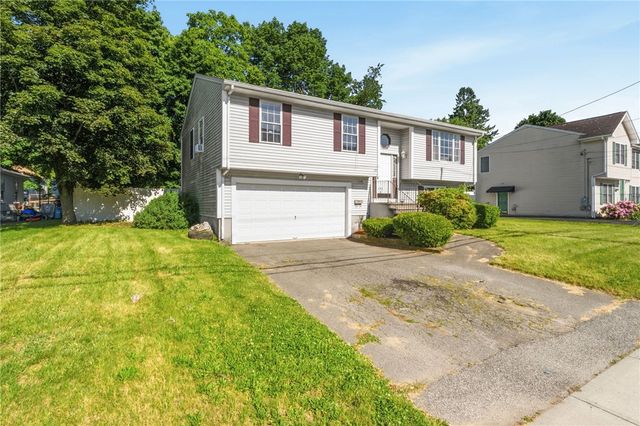 199 Winthrop Street, Woonsocket, RI 02895