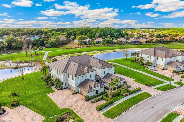 12058 Covent Garden CT 1203, Naples, FL 34120