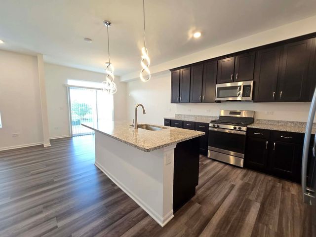 12606 S Talbot Circle, Plainfield, IL 60585