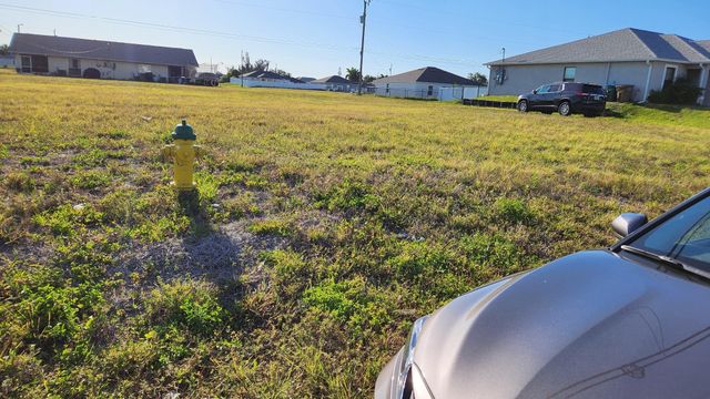 1724 Andalusia Blvd, Cape Coral, FL 33909