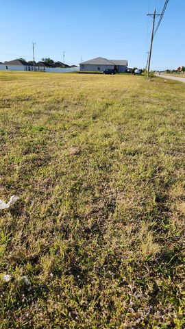 1724 Andalusia Blvd, Cape Coral, FL 33909