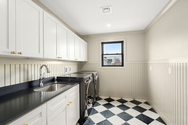 59 Bay View Ave, Quincy, MA 02169