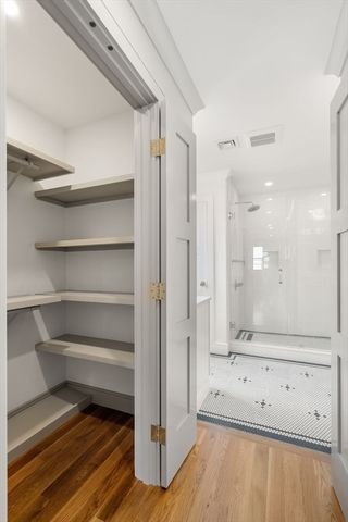 59 Bay View Ave, Quincy, MA 02169