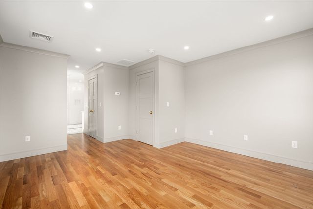 59 Bay View Ave, Quincy, MA 02169