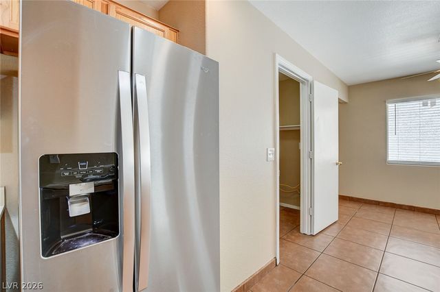 3290 Dragon Fly Street, North Las Vegas, NV 89032