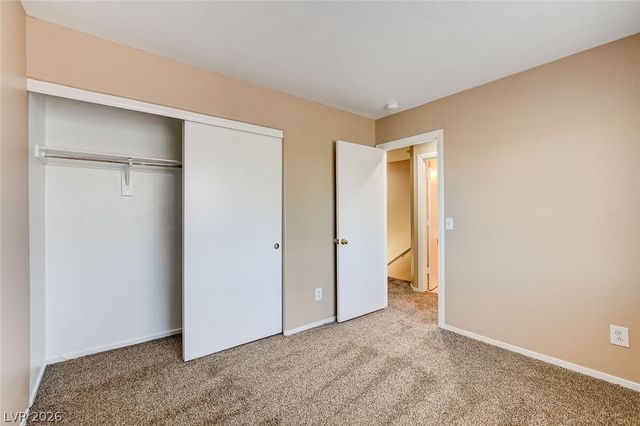 3290 Dragon Fly Street, North Las Vegas, NV 89032
