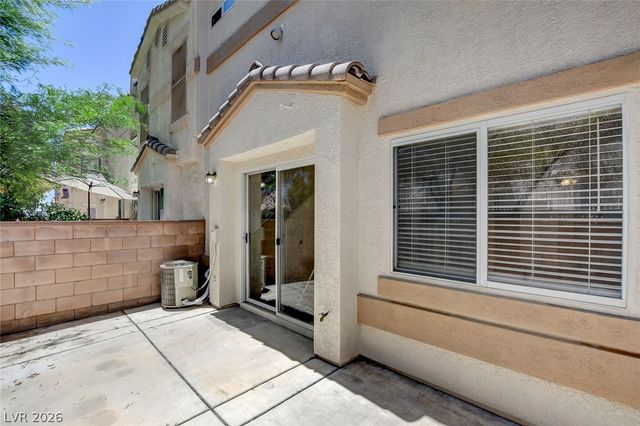 3290 Dragon Fly Street, North Las Vegas, NV 89032