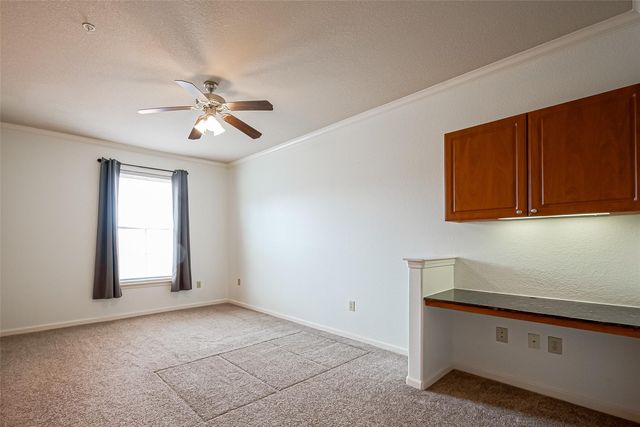 1711 Old Spanish Trail 303, Houston, TX 77054