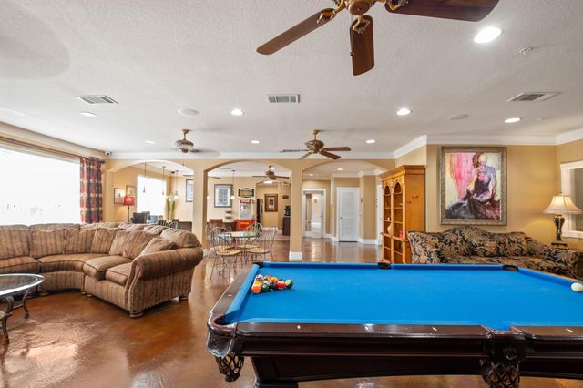 1711 Old Spanish Trail 303, Houston, TX 77054