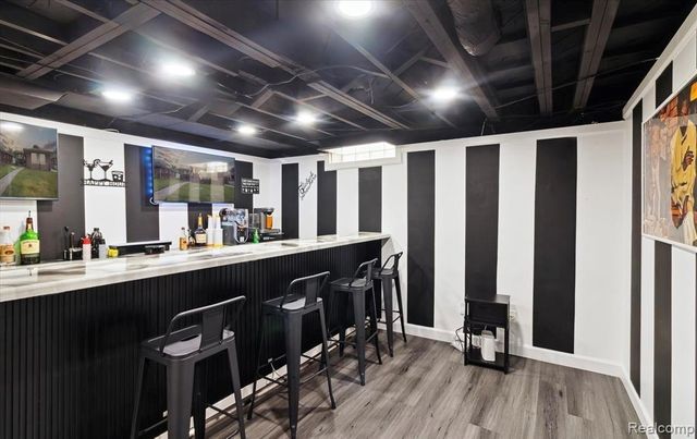 14266 Dixie, Redford, MI 48239