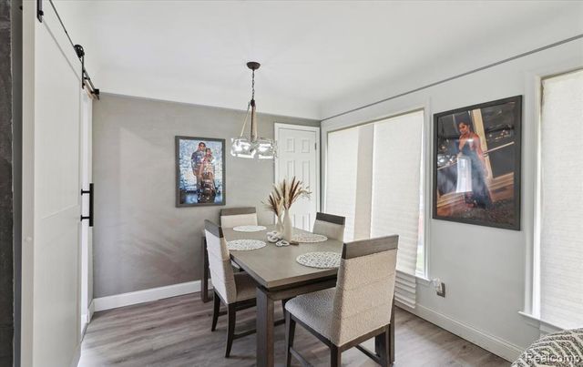 14266 Dixie, Redford, MI 48239