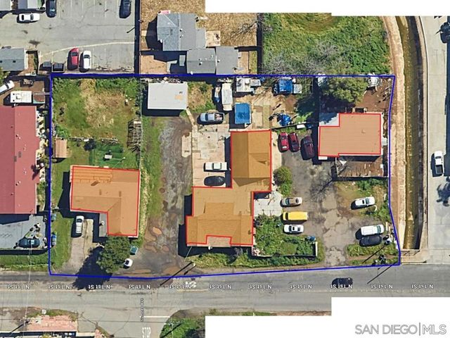 917 21 N 1st St, El Cajon, CA 92021