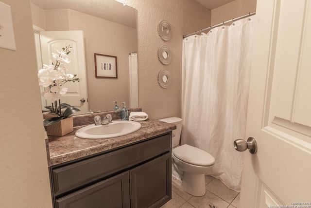 1569 Motherwell, Seguin, TX 78155