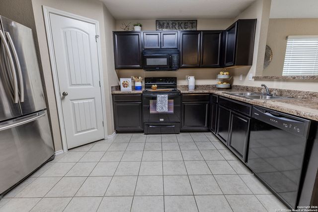 1569 Motherwell, Seguin, TX 78155