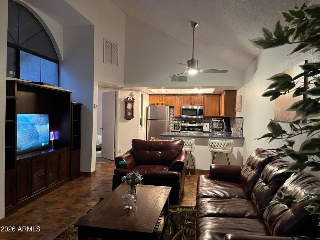 4545 N 67TH Avenue N 2420, Phoenix, AZ 85033 — photo 3