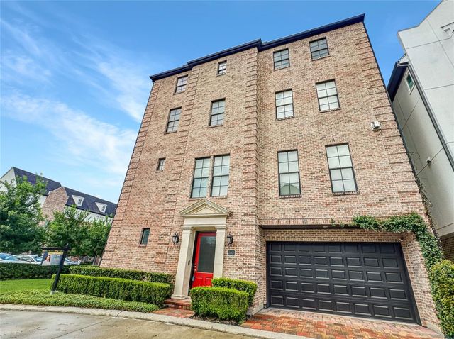 2003 Covent Garden Station, Houston, TX 77045