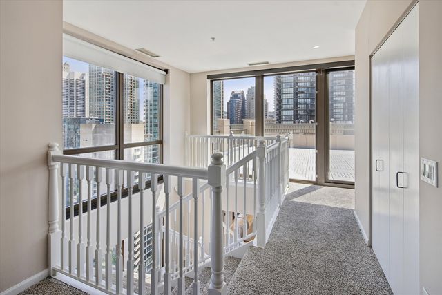 635 N Dearborn Street 2803, Chicago, IL 60654