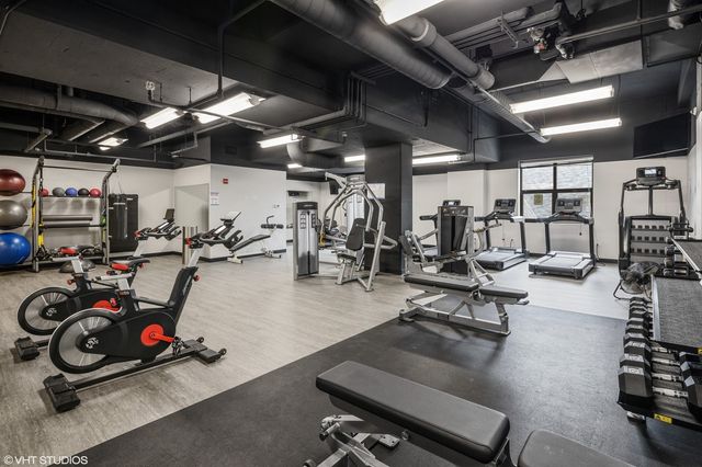 635 N Dearborn Street 2803, Chicago, IL 60654