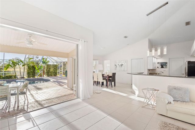 112 TOURNAMENT ROAD, Rotonda West, FL 33947