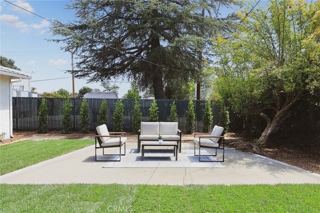 2030 Paloma Street, Pasadena, CA 91104