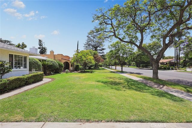 2030 Paloma Street, Pasadena, CA 91104