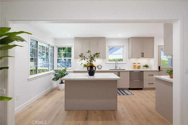 2030 Paloma Street, Pasadena, CA 91104