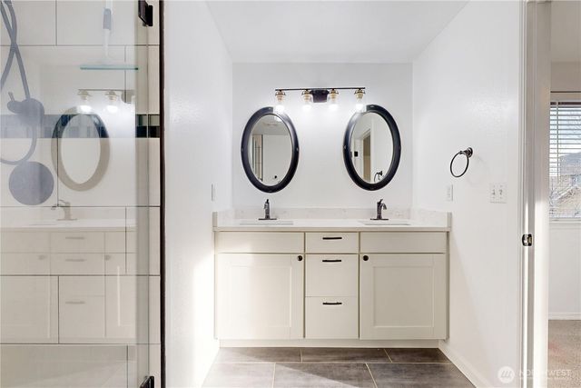 1149 SE Surita Court, College Place, WA 99324