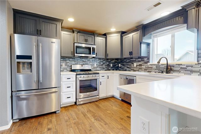 1149 SE Surita Court, College Place, WA 99324