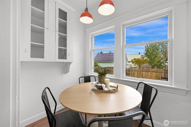 905 E Maple Street, Bellingham, WA 98225