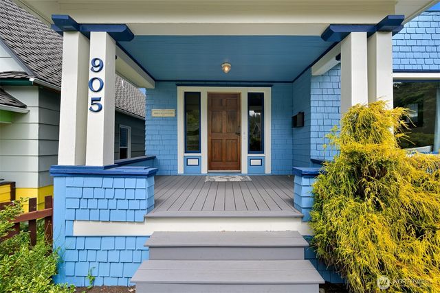905 E Maple Street, Bellingham, WA 98225