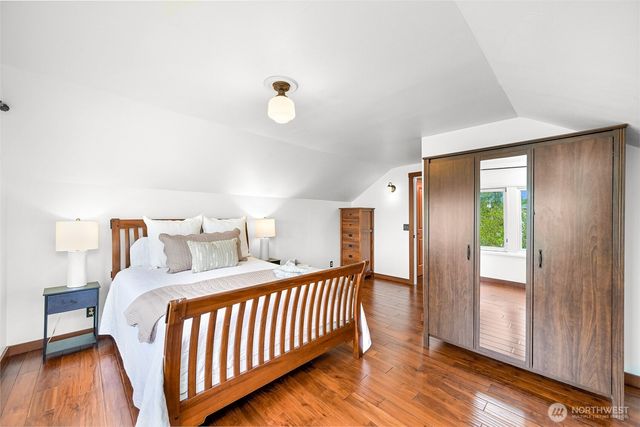 905 E Maple Street, Bellingham, WA 98225