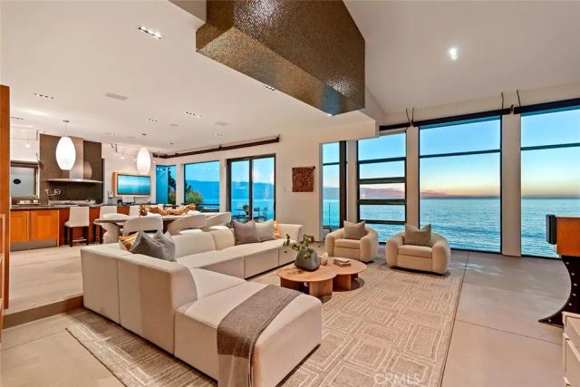2665 Victoria Drive, Laguna Beach, CA 92651