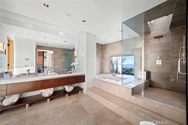 2665 Victoria Drive, Laguna Beach, CA 92651