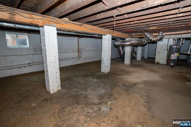 120 7th Street, Newark, NJ 07107