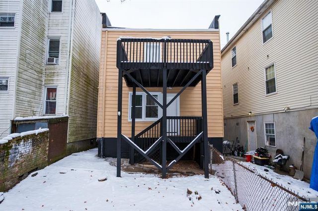 120 7th Street, Newark, NJ 07107