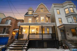 120 7th Street, Newark, NJ 07107