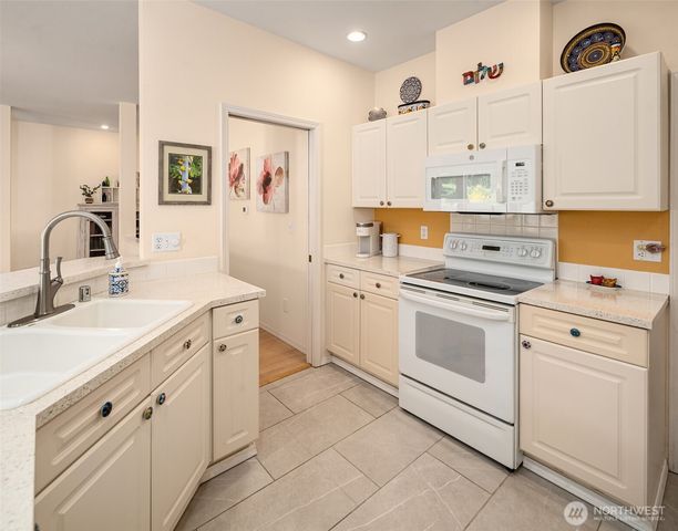 7117 87th Avenue Court SW, Lakewood, WA 98498