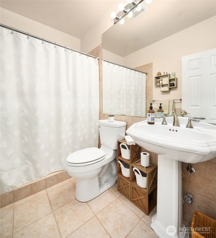 7117 87th Avenue Court SW, Lakewood, WA 98498