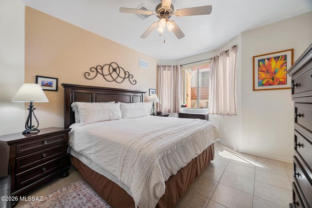 1205 N Chilson Court, Green Valley, AZ 85614