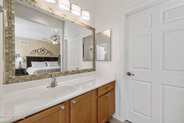 1205 N Chilson Court, Green Valley, AZ 85614