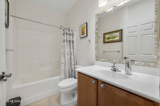 1205 N Chilson Court, Green Valley, AZ 85614