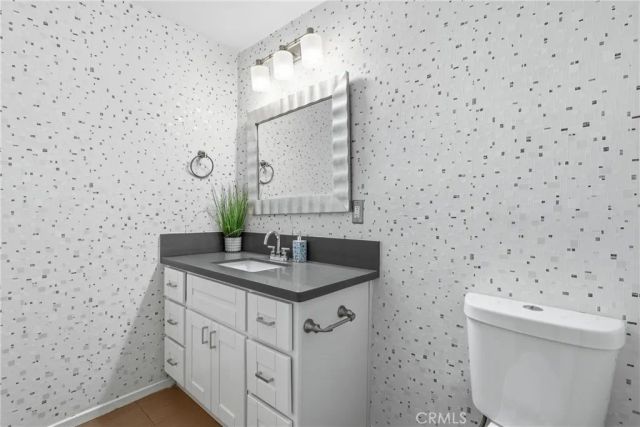 5500 Blanco Avenue, Woodland Hills, CA 91367