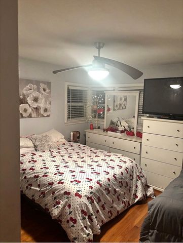 401 Whitlow St, New Bedford, MA 02746