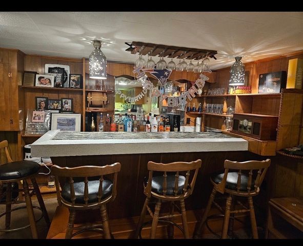 401 Whitlow St, New Bedford, MA 02746