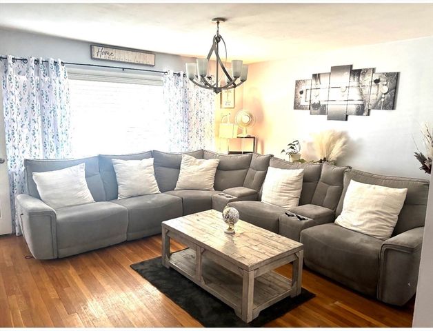 401 Whitlow St, New Bedford, MA 02746