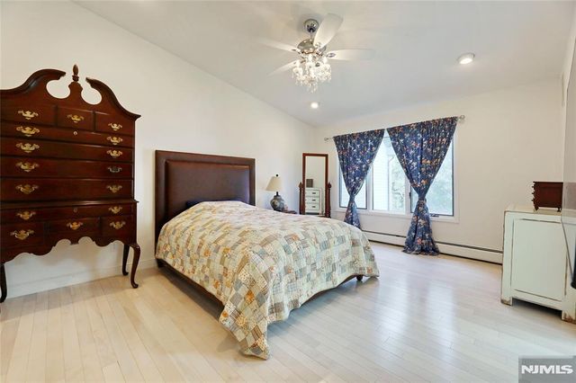 215 Beech Court T046, Norwood, NJ 07648